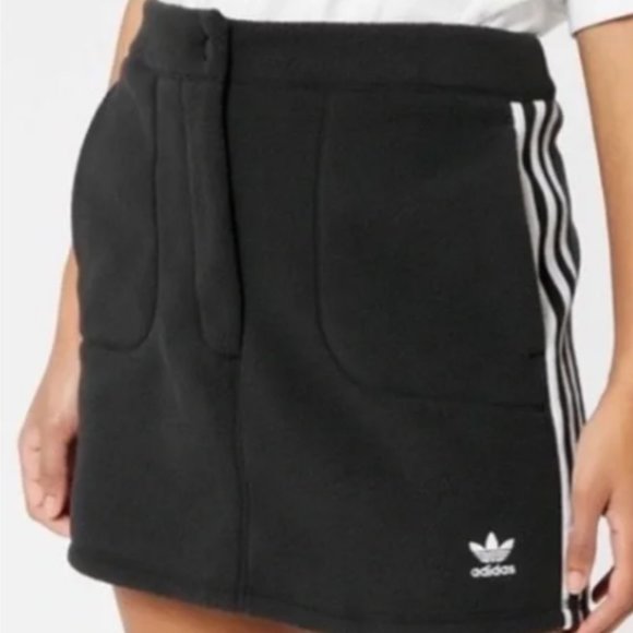 ADIDAS ORIGINALS  skirt NWT - Picture 1 of 6